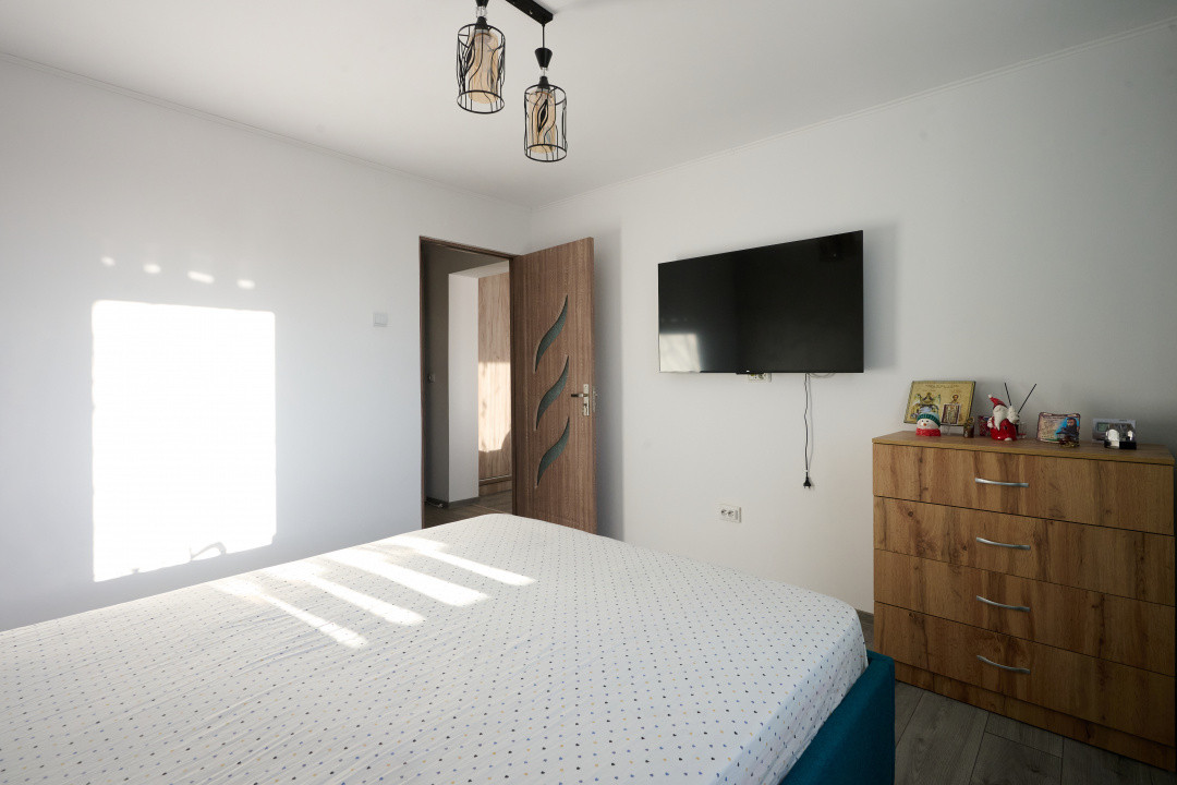 Apartament 3 camere Craiovei