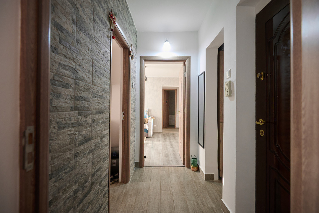 Apartament 3 camere Craiovei