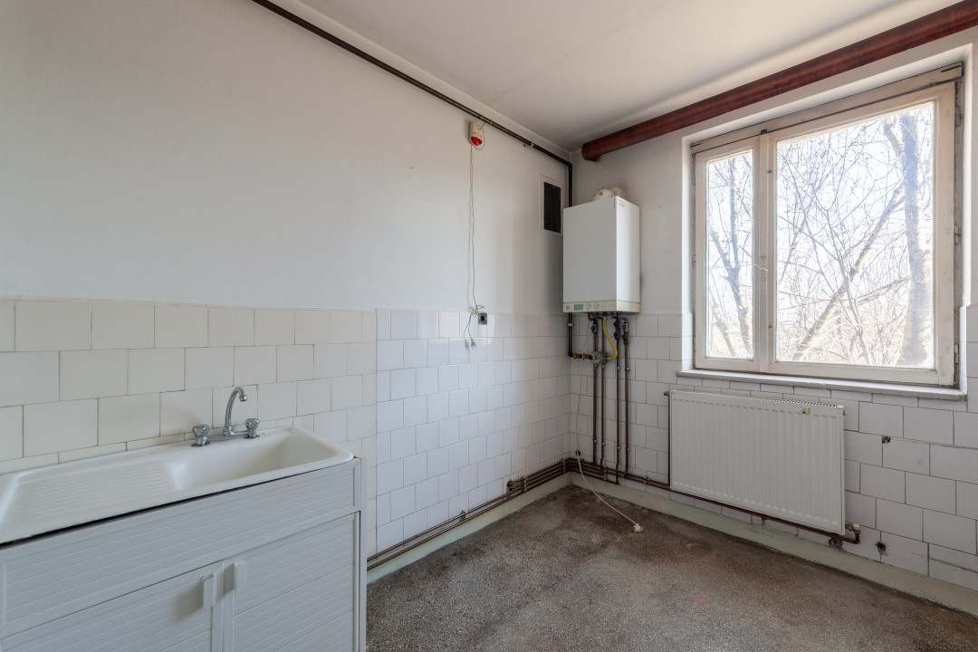 Apartament 2 camere Craiovei – Etaj 3 - vedere parc 