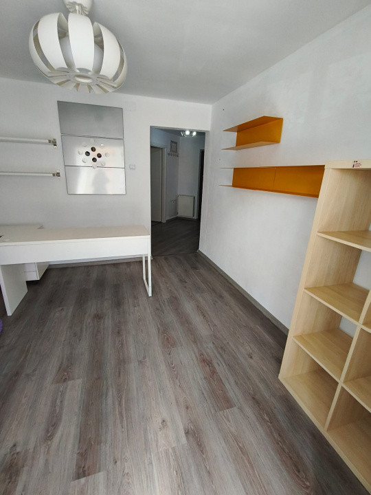 Spațiu de închiriat Târgu Jiu –zona 8 Mai, către Spitalul 700