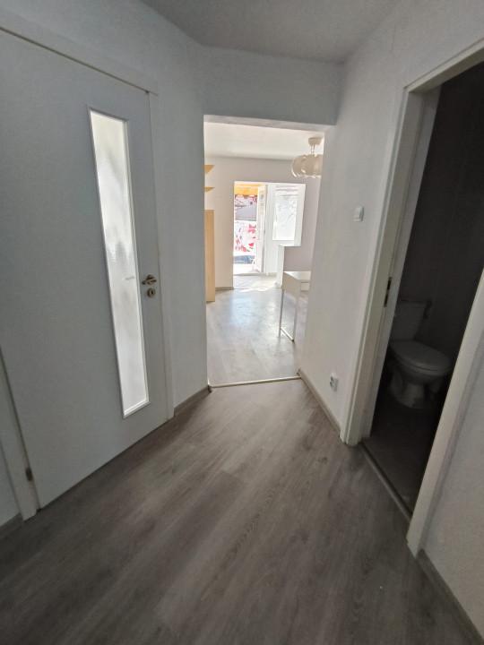 Spațiu de închiriat Târgu Jiu –zona 8 Mai, către Spitalul 700