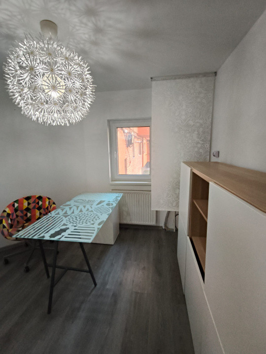 Spațiu de închiriat Târgu Jiu –zona 8 Mai, către Spitalul 700