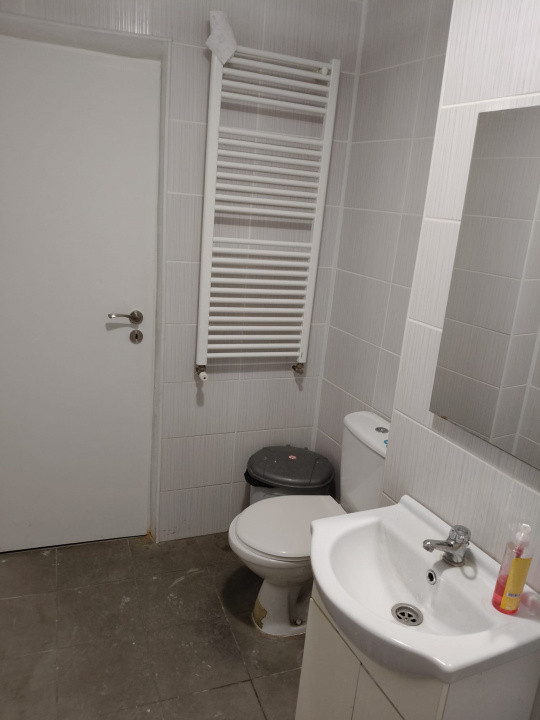 Spațiu de închiriat Târgu Jiu –zona 8 Mai, către Spitalul 700