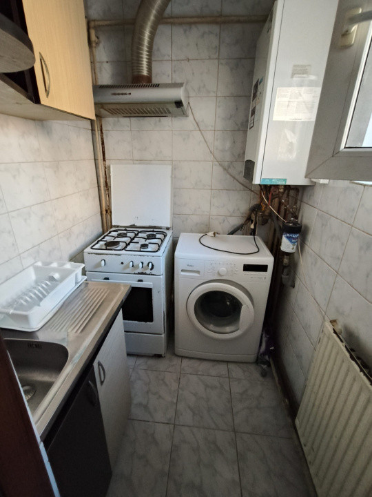 Apartament 2 camere – parter, centrală proprie– zona Gara / Piața Mică