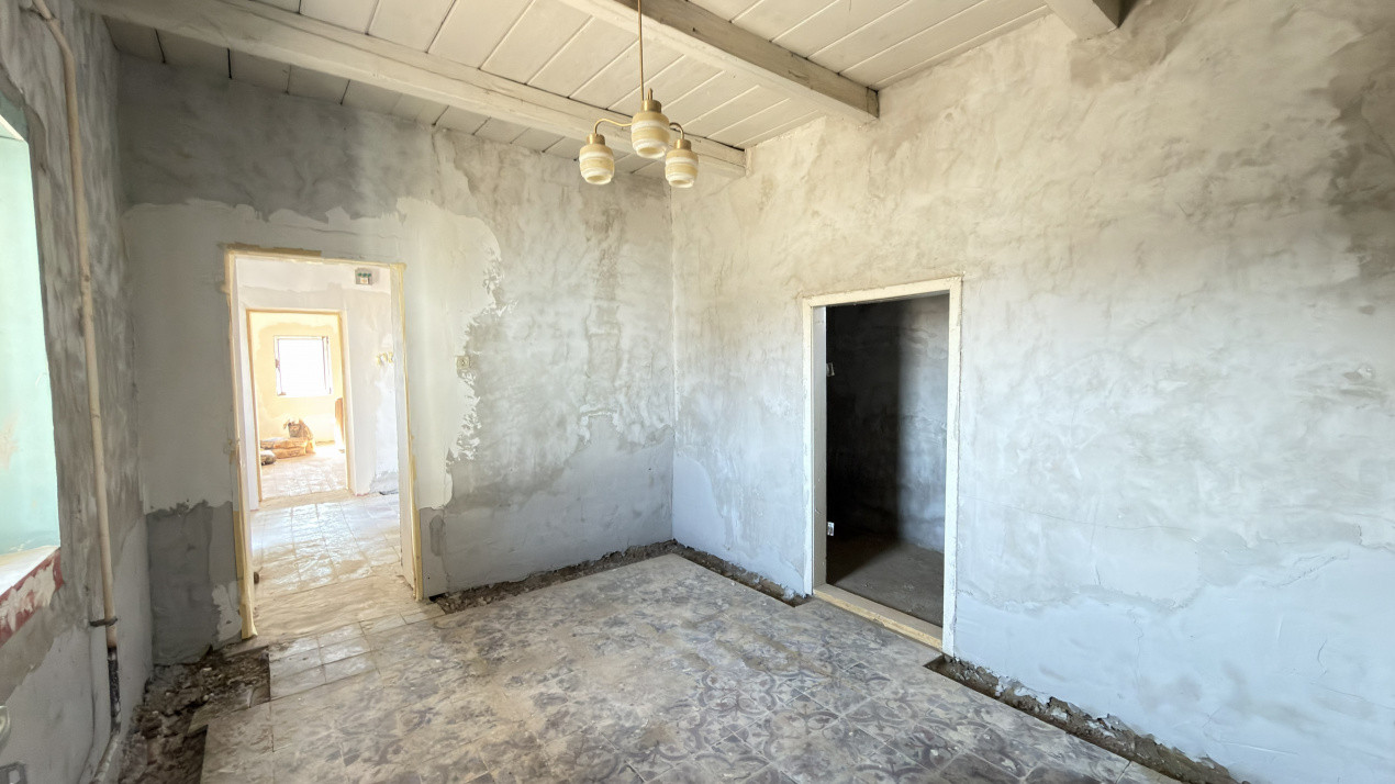 Casa cu teren Loc. Mérk, Ungaria - Teren 1411 mp - Comision 0% cumpărător