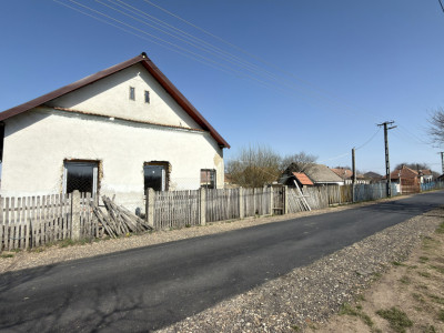 Casa cu teren Loc. Mérk, Ungaria - Teren 1411 mp - Comision 0% cumpărător