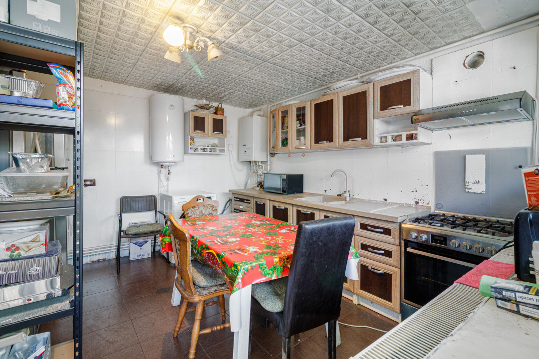 Casa individuala 4 camere, toate utilitatile Salaj