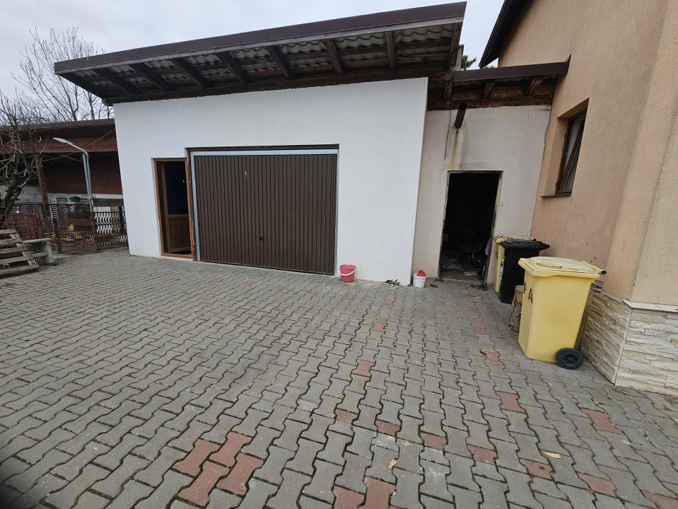 Casa eleganta,zona centrala Aiton,cu ciubar,gradina si panouri fotovoltaice