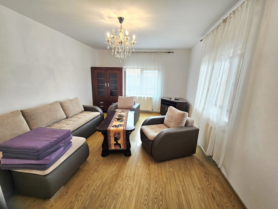 Casa eleganta,zona centrala Aiton,cu ciubar,gradina si panouri fotovoltaice