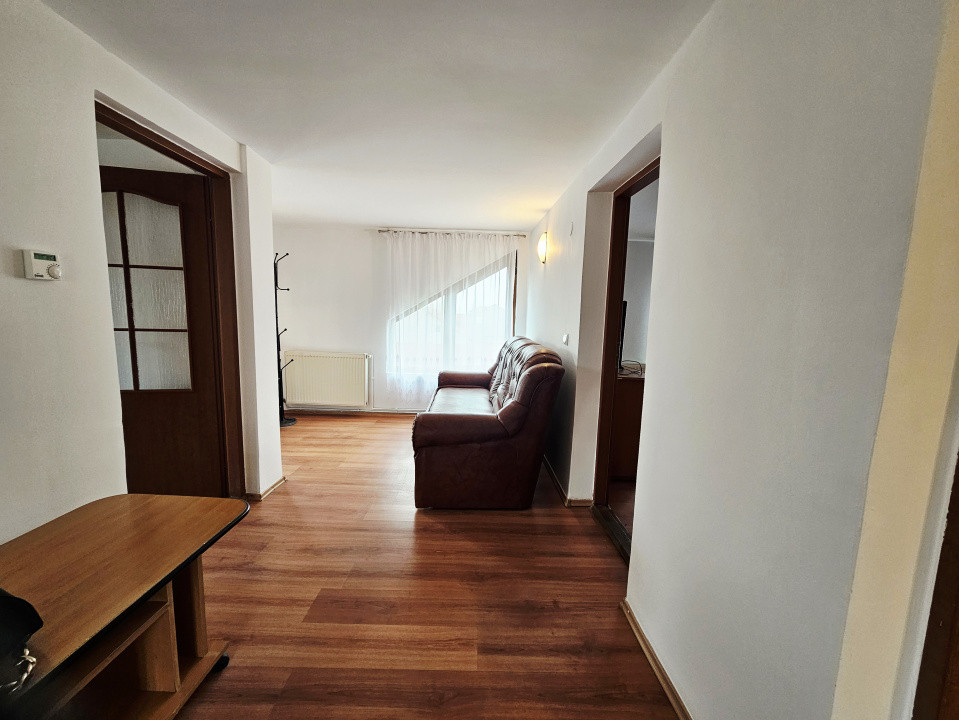 Casa eleganta,zona centrala Aiton,cu ciubar,gradina si panouri fotovoltaice