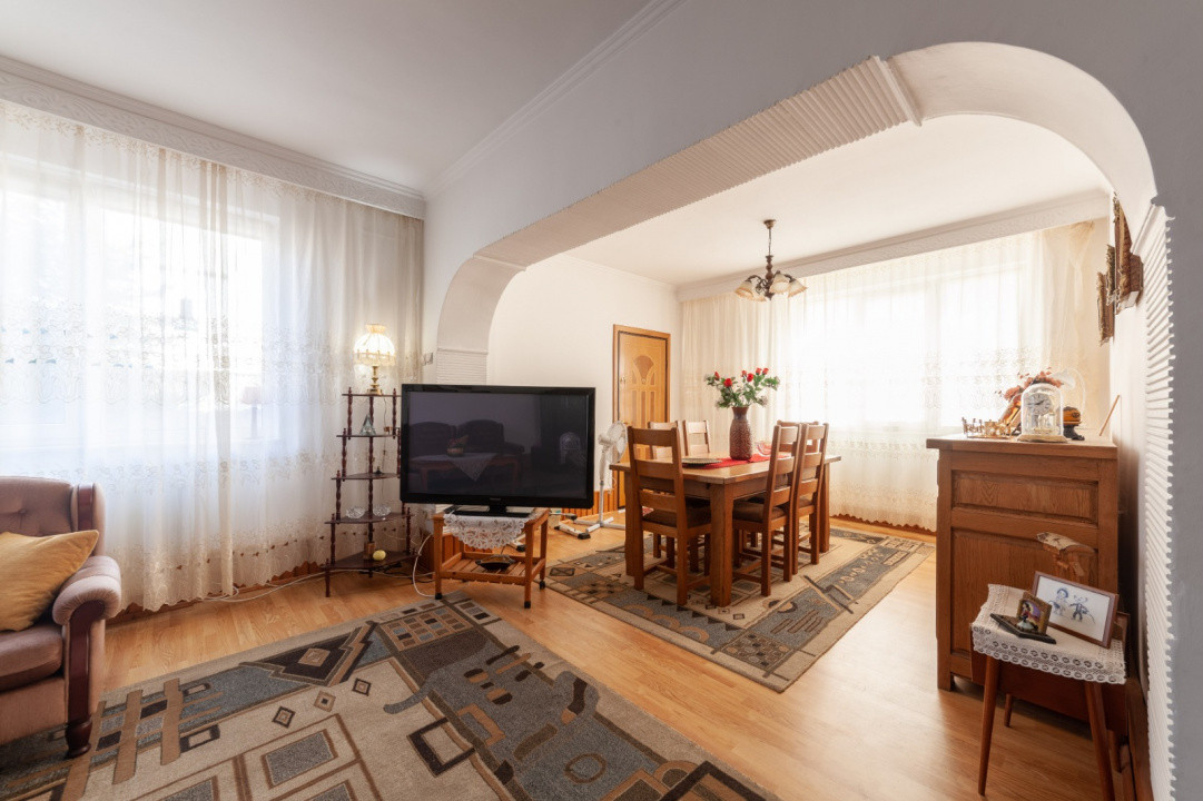 Casa Centrala Pitesti - Exercitiu, Strada Traian