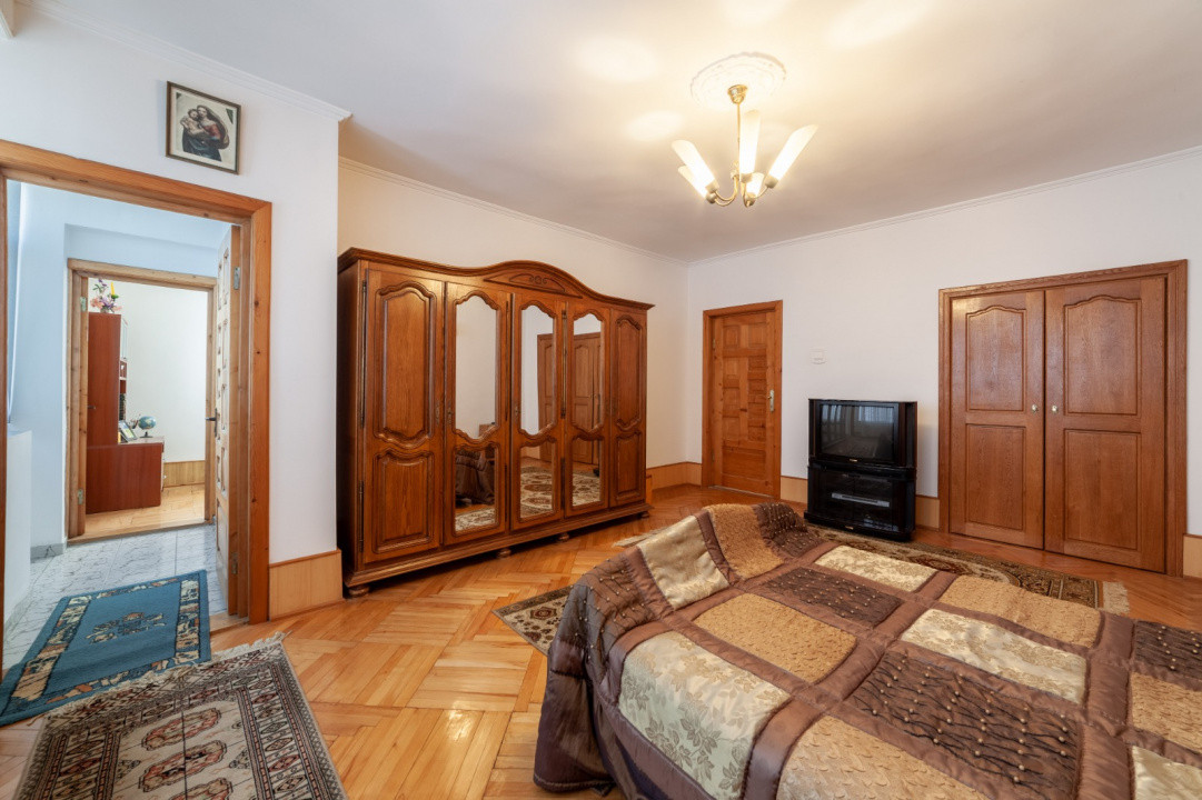 Casa Centrala Pitesti - Exercitiu, Strada Traian