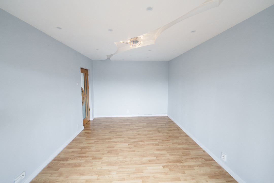 Apartament 4 camere renovat, bilateral, CT, Craiovita Noua - zona Kaufland