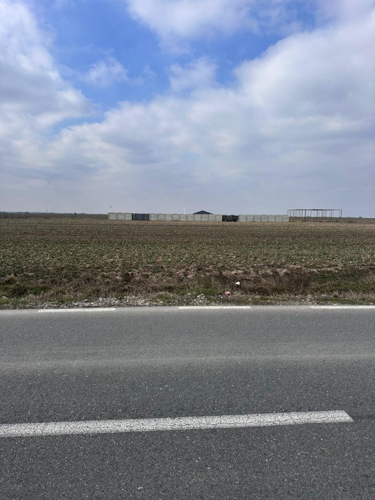 Teren intravilan 1500mp situat la DC87 Pielesti, zona Peugeot