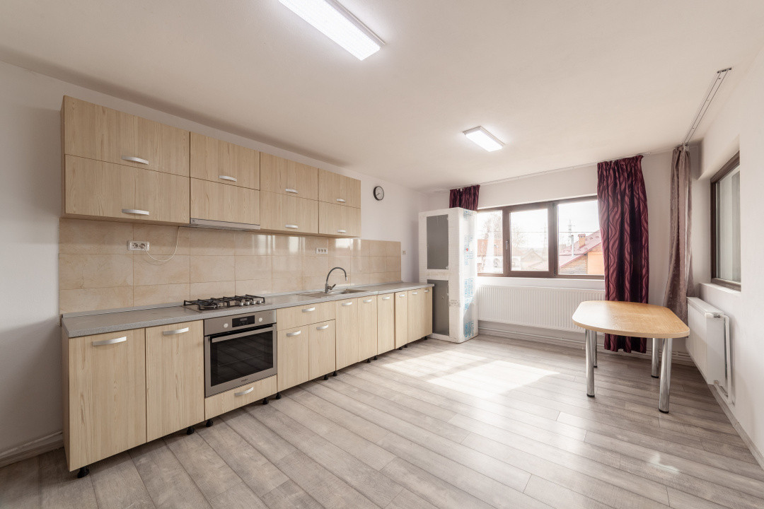 La 2 min de Campulung Muscel – 344 mp utili+ teren 4.563 mp -utilizare multiplă!