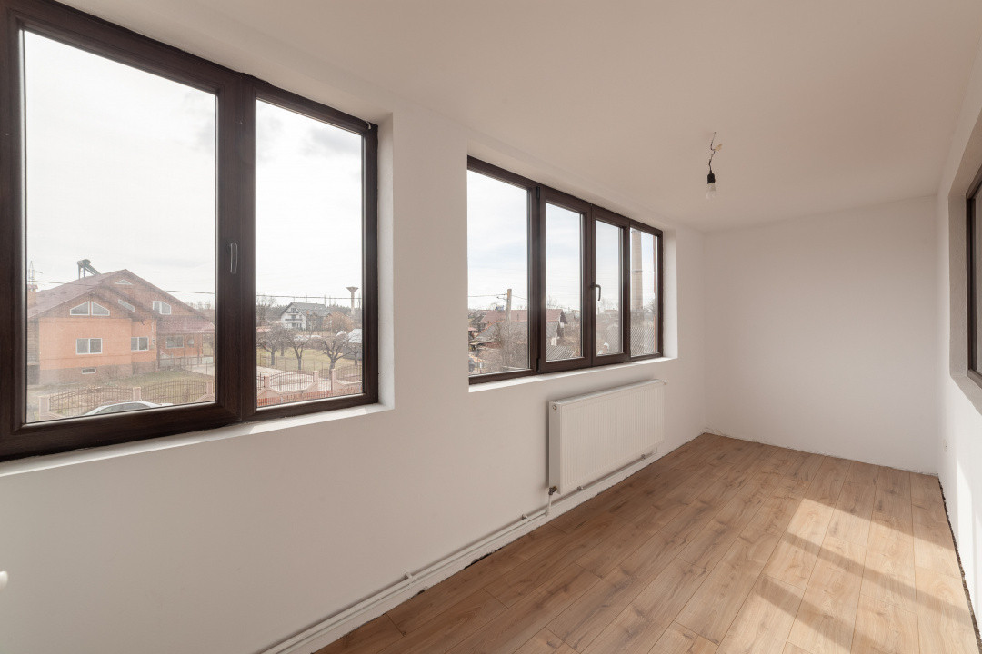 La 2 min de Campulung Muscel – 344 mp utili+ teren 4.563 mp -utilizare multiplă!