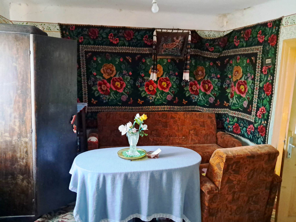 Casă și teren de vânzare Polovragi - Racovița