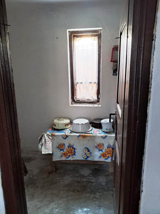 Casă și teren de vânzare Polovragi - Racovița