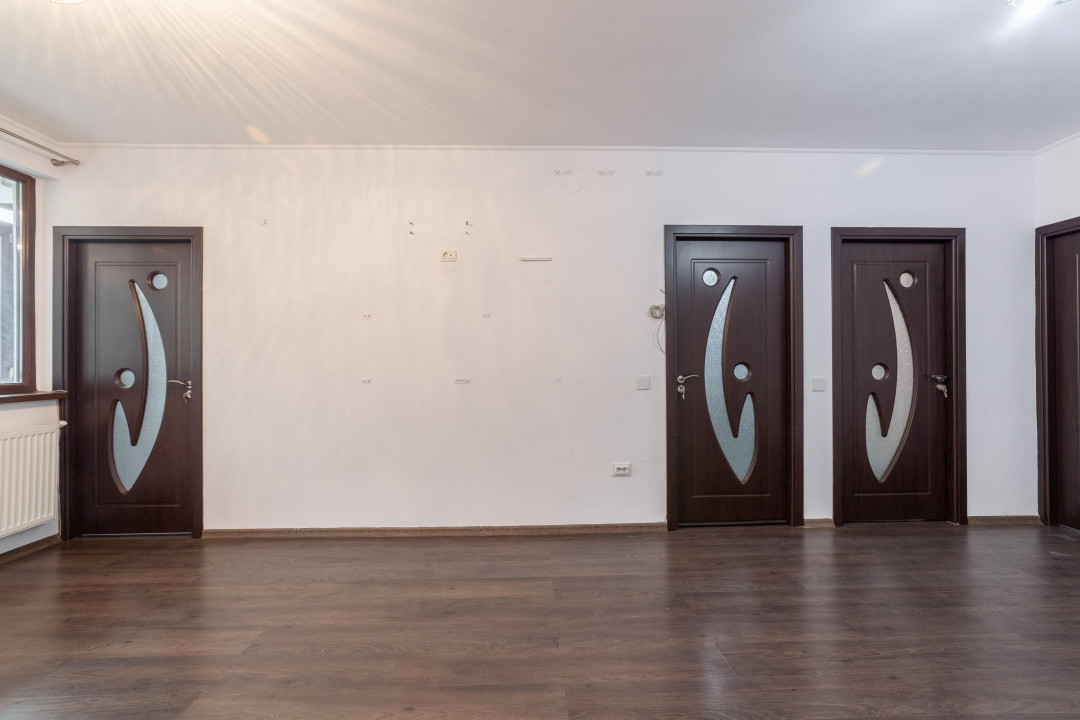 4 camere + garaj + panouri fotovoltaice | Bradu – 5 minute de Pitești