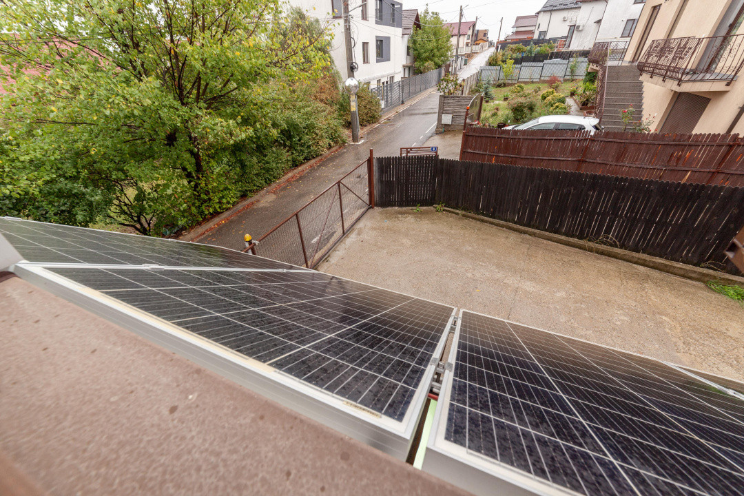 4 camere + garaj + panouri fotovoltaice | Bradu – 5 minute de Pitești