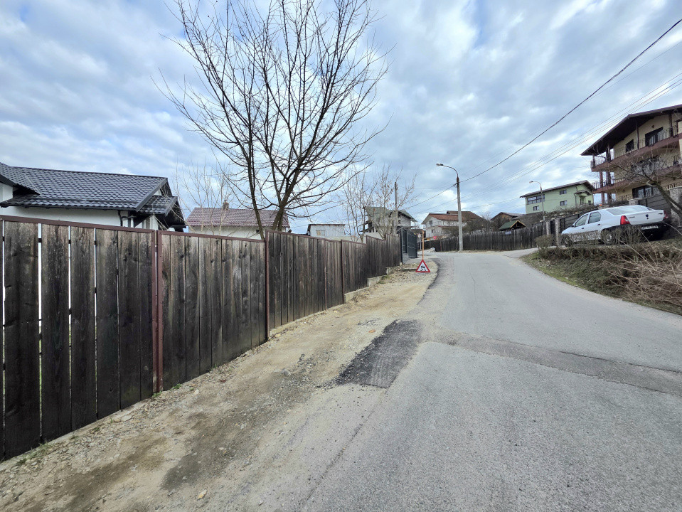 Teren Găvana – stradă liniștită, aproape de pădure și facilitățile din cartier