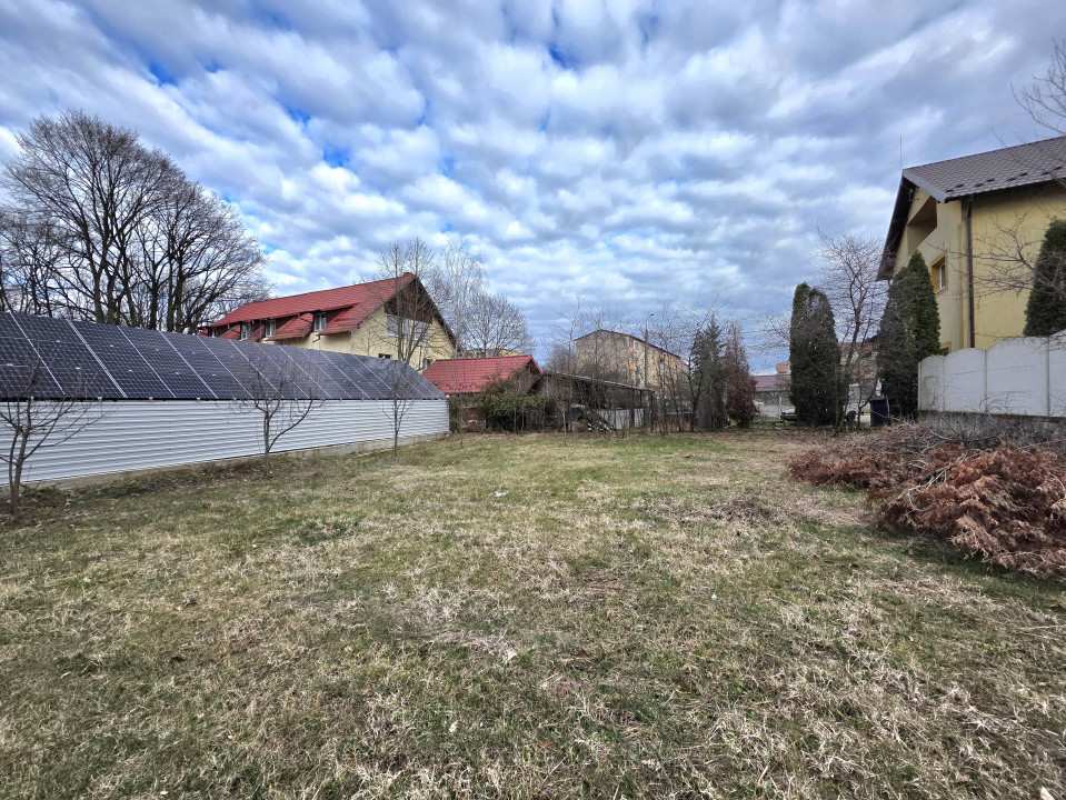 Teren Găvana – stradă liniștită, aproape de pădure și facilitățile din cartier