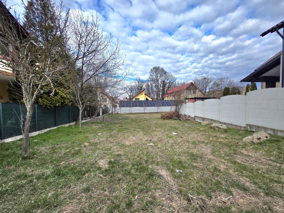 Teren Găvana – stradă liniștită, aproape de pădure și facilitățile din cartier