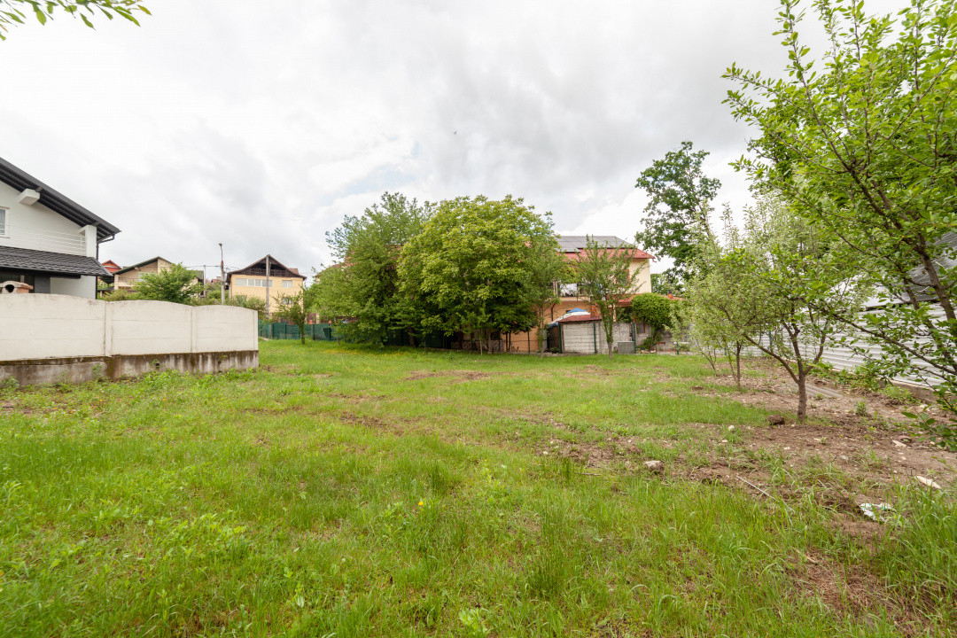 Teren Gavana locatie excelenta langa padure si facilitati cartier