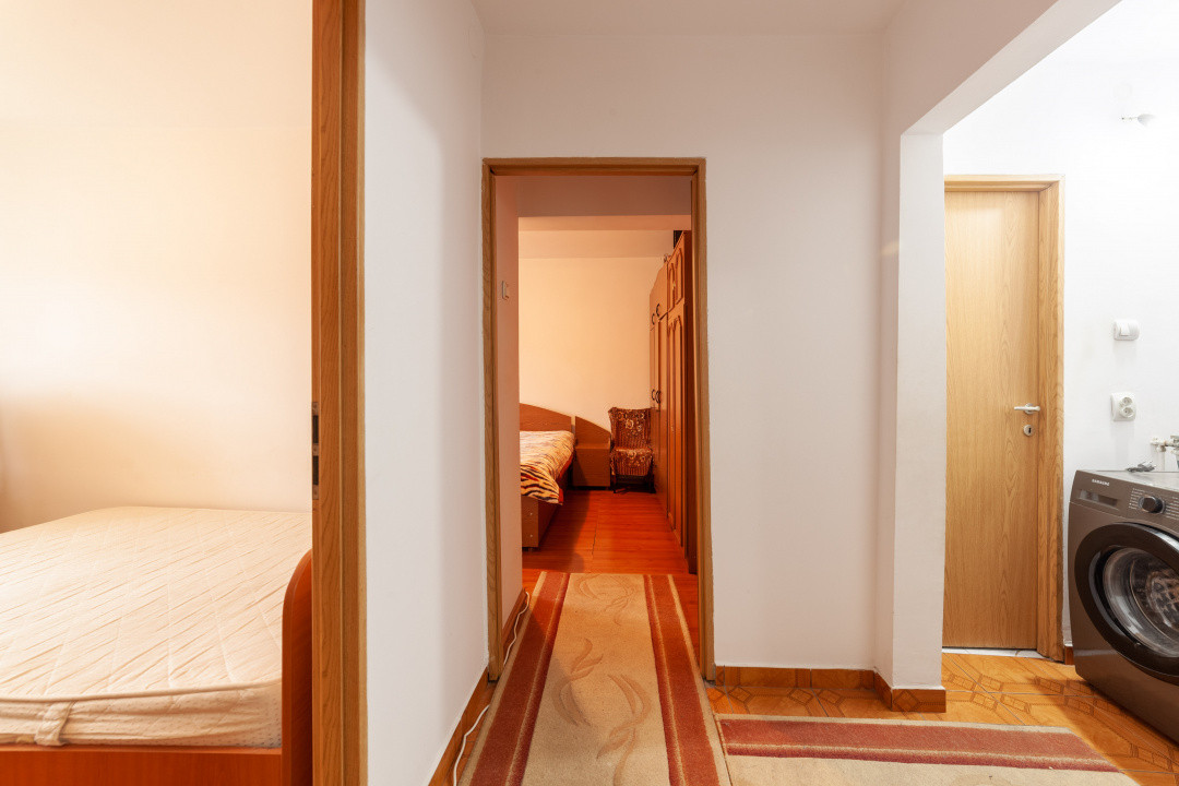 Apartament Topoloveni - 3 camere, decomandat, parter 