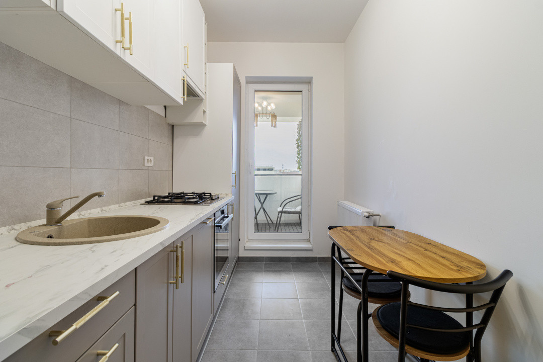 Garsoniera Berceni, Postalionului