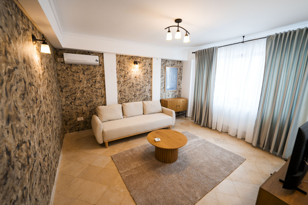 Apartament de închiriat 2 camere central 