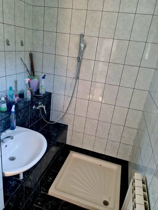 Spatiu Comercial Versatil cu parcare Ultracentral  Campina