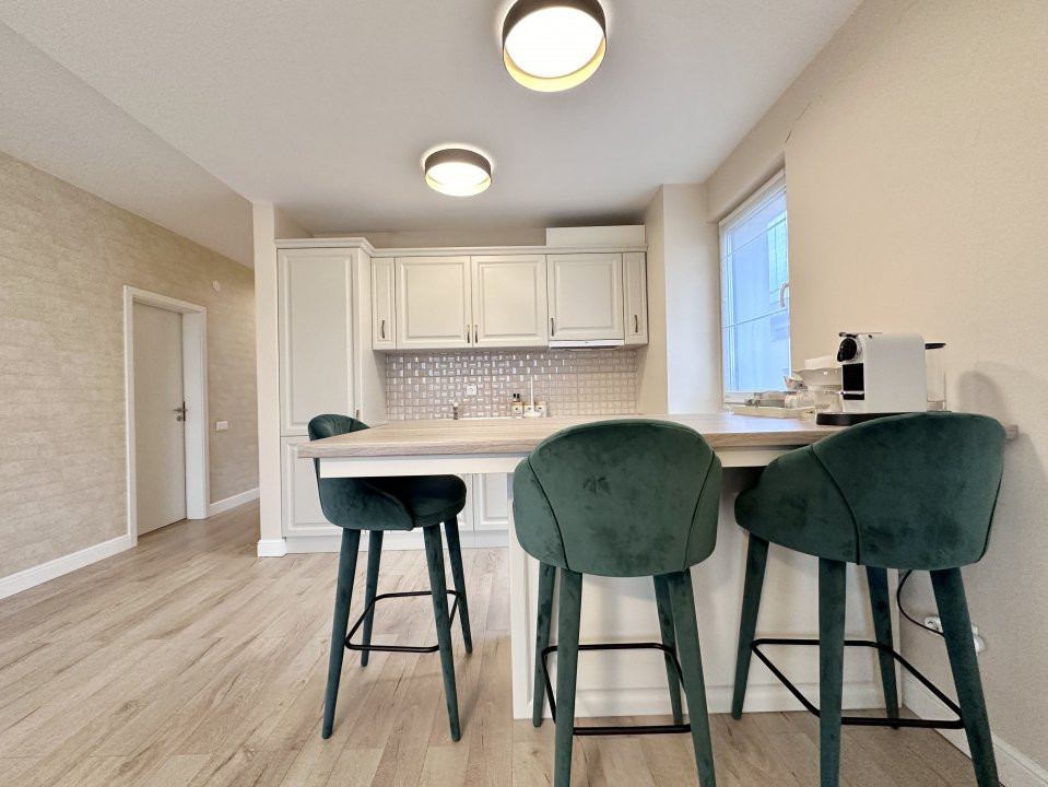  Comision 0.Inchiriere 3 camere Platinia Mall ,Centru, panorama superba