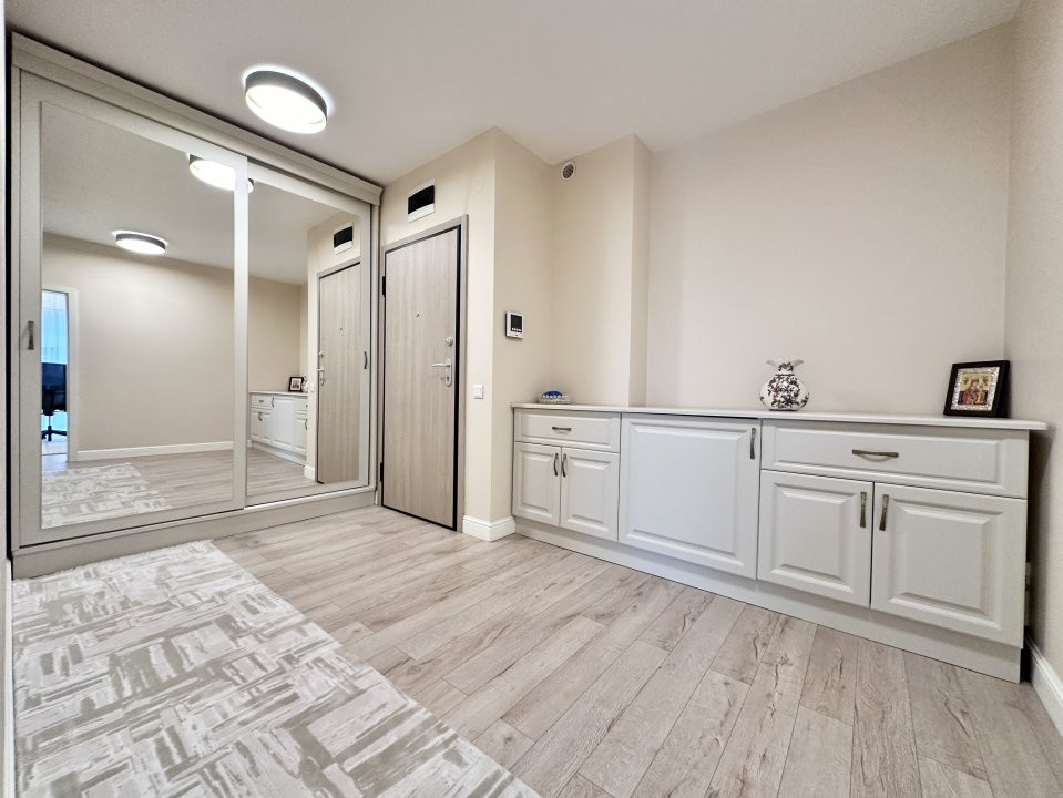  Comision 0.Inchiriere 3 camere Platinia Mall ,Centru, panorama superba