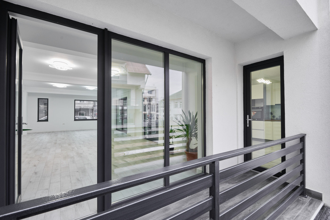 Spațiu generos de închiriat-ideal clinica/birouri/centru educ. Pitești-Dumbravei