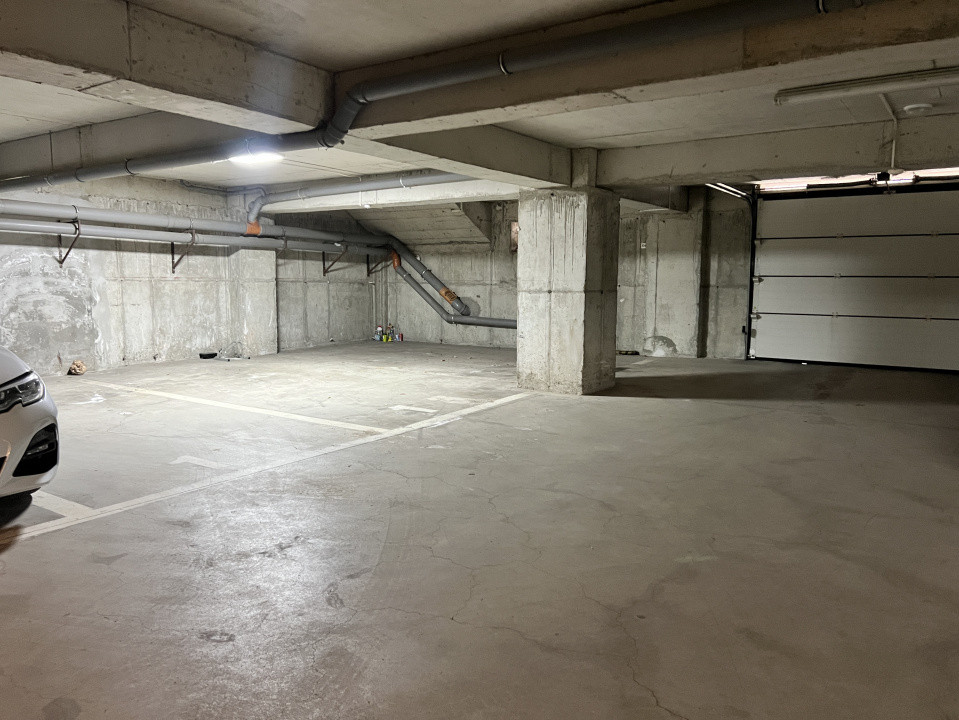 Inchiriere apartament 2 camere Ultracentral + loc de parcare subteran, bloc nou