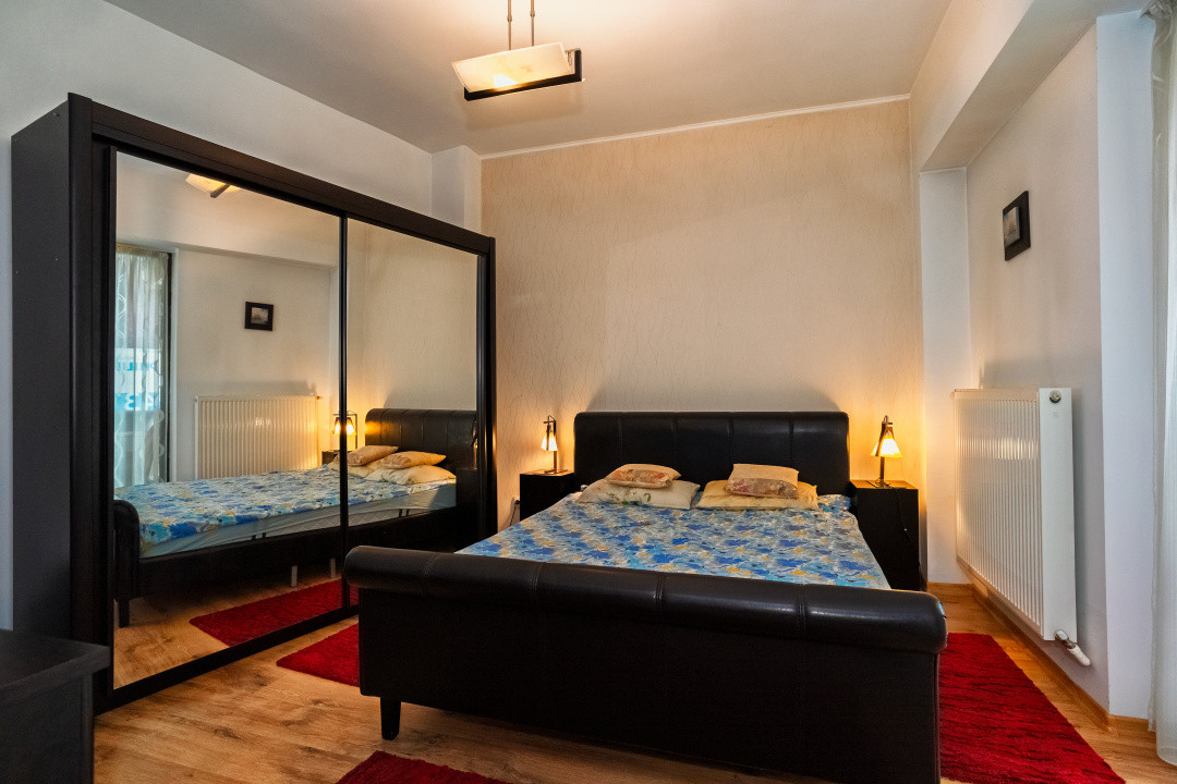 Inchiriere apartament 2 camere Ultracentral + loc de parcare subteran, bloc nou