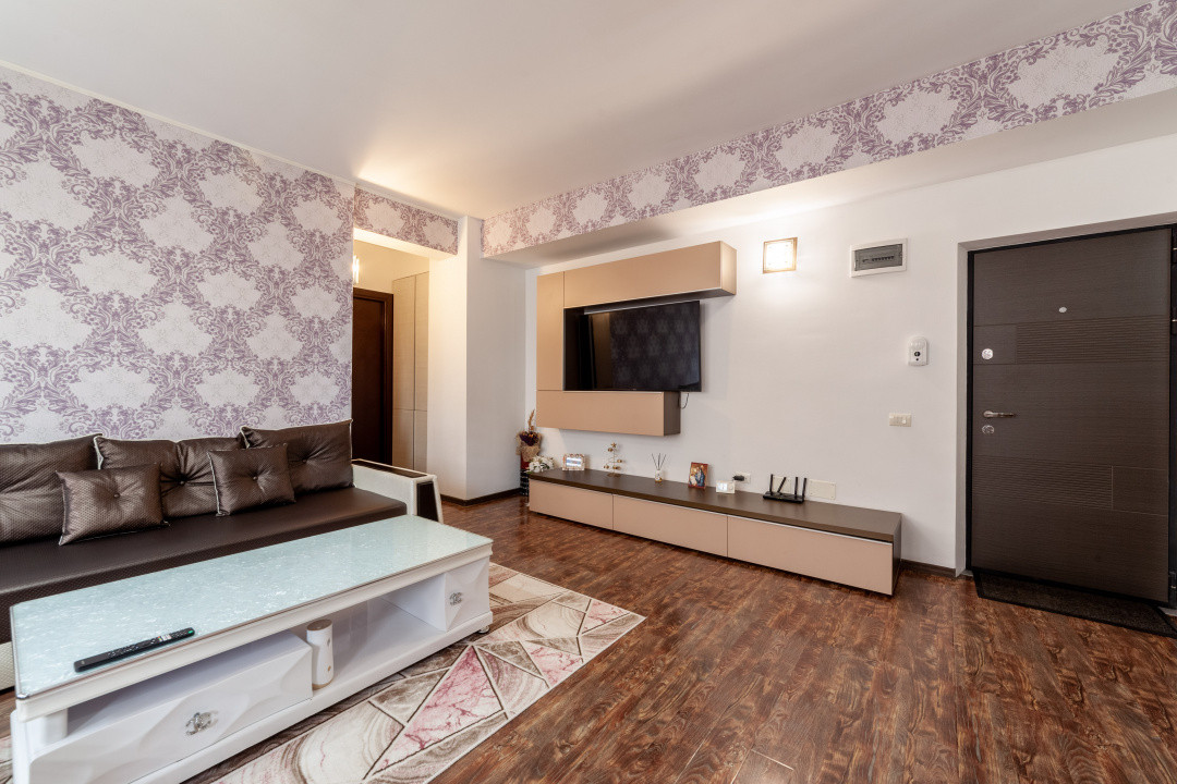Gavana – Platou - 3 camere decomandat - 2 bai