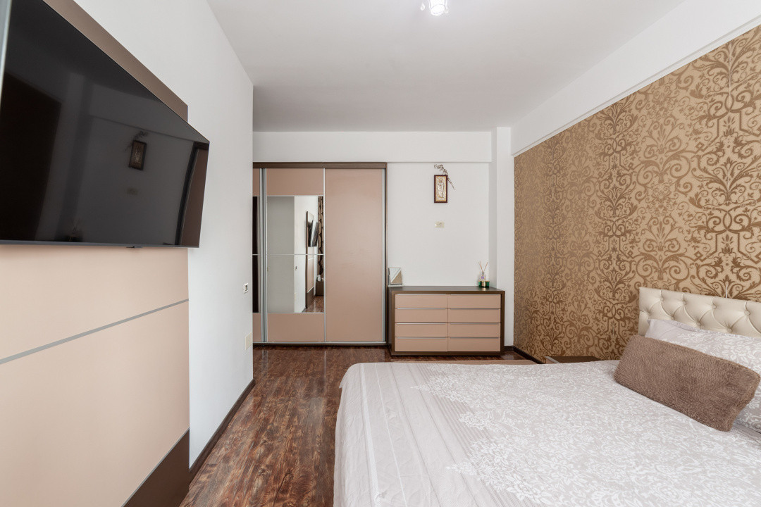Gavana – Platou - 3 camere decomandat - 2 bai