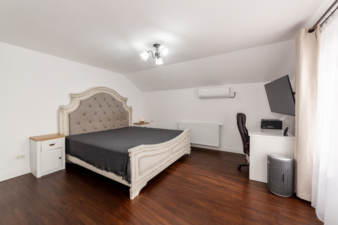 Casa P+M, 120mp utili, teren 477mp, Bradu, AG