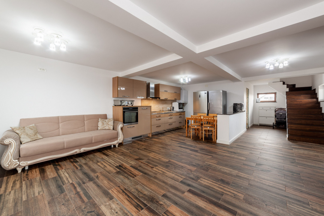 Casa P+M, 120mp utili, teren 477mp, Bradu, AG