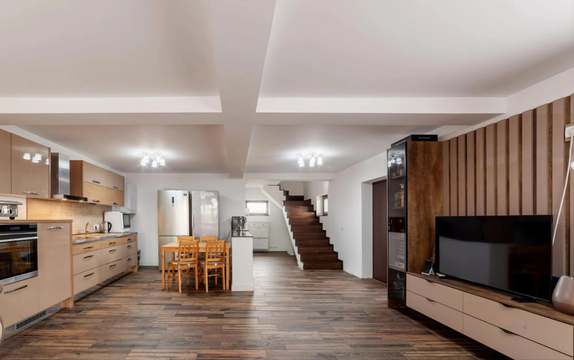 Casa moderna in Bradu - 3 camere,sauna proprie,mobilata ,