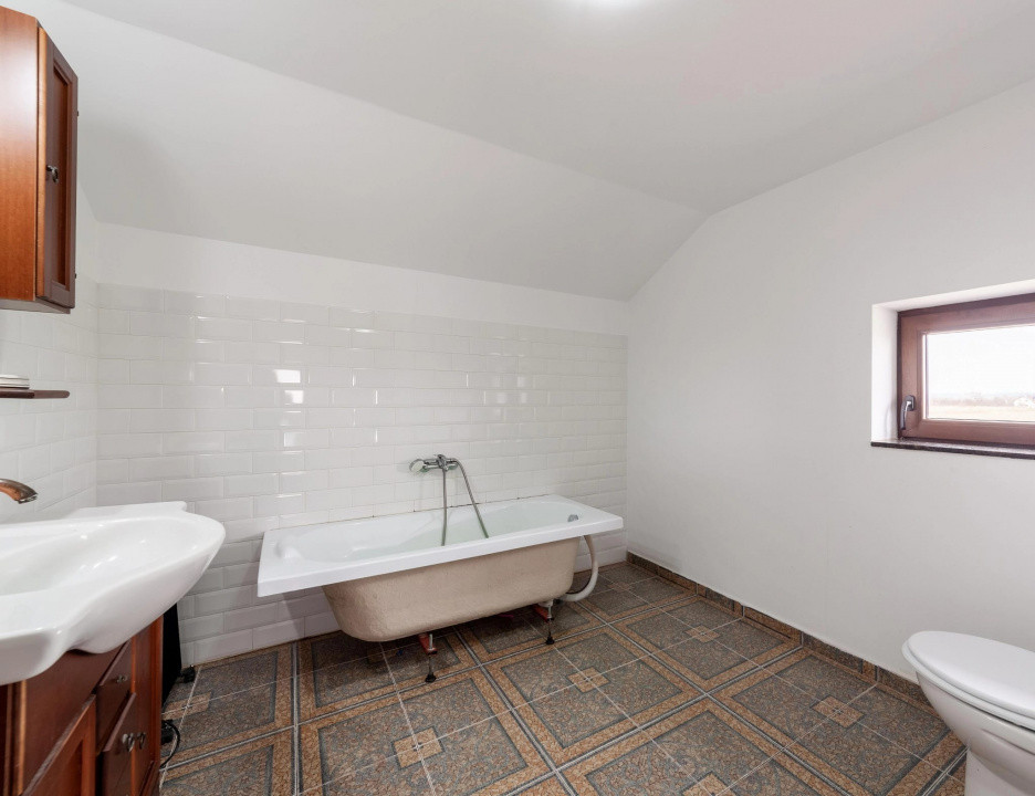 Casa moderna in Bradu - 3 camere,sauna proprie,mobilata ,