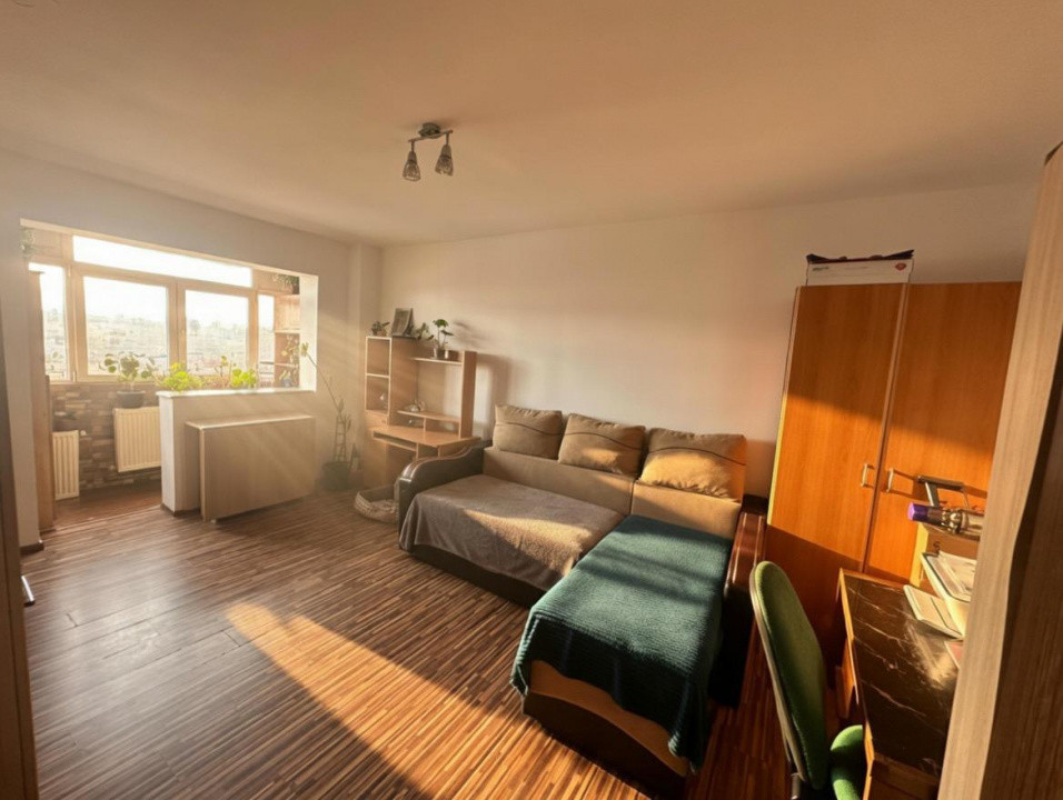 Apartament 3 camere decomandat