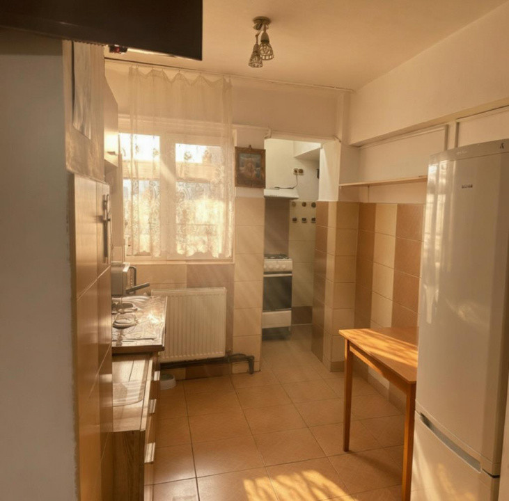 Apartament 3 camere decomandat