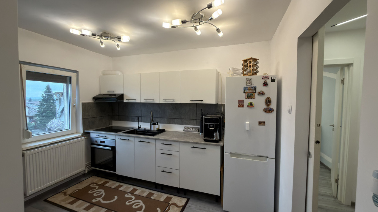 Inchiriere Apartament 3 camere Carei - Str. Narcisei MV1- Comision 0% chiriaș