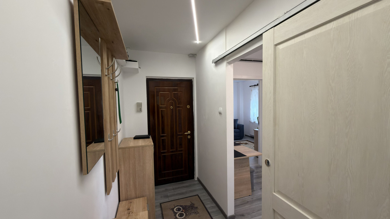 Inchiriere Apartament 3 camere Carei - Str. Narcisei MV1- Comision 0% chiriaș