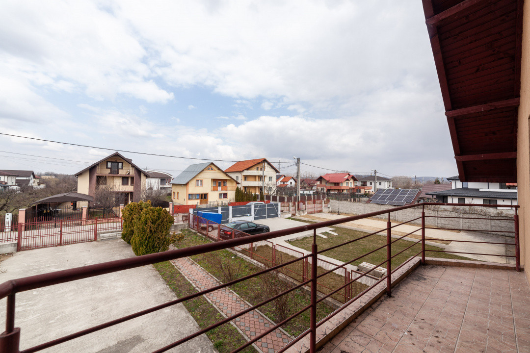 Casă cu 3 dormitoare de închiriat | Prundu Mic | Teren 780 mp | Terasa 40 mp