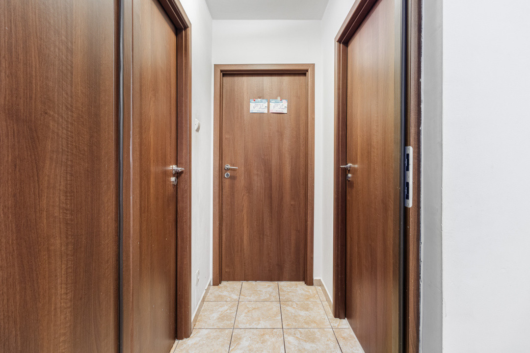 Apartament 3 camere 800 m metrou Raul Doamnei