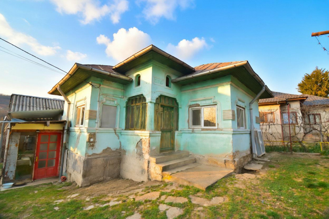 Casa+teren 742mp in Stefanesti, Arges. 